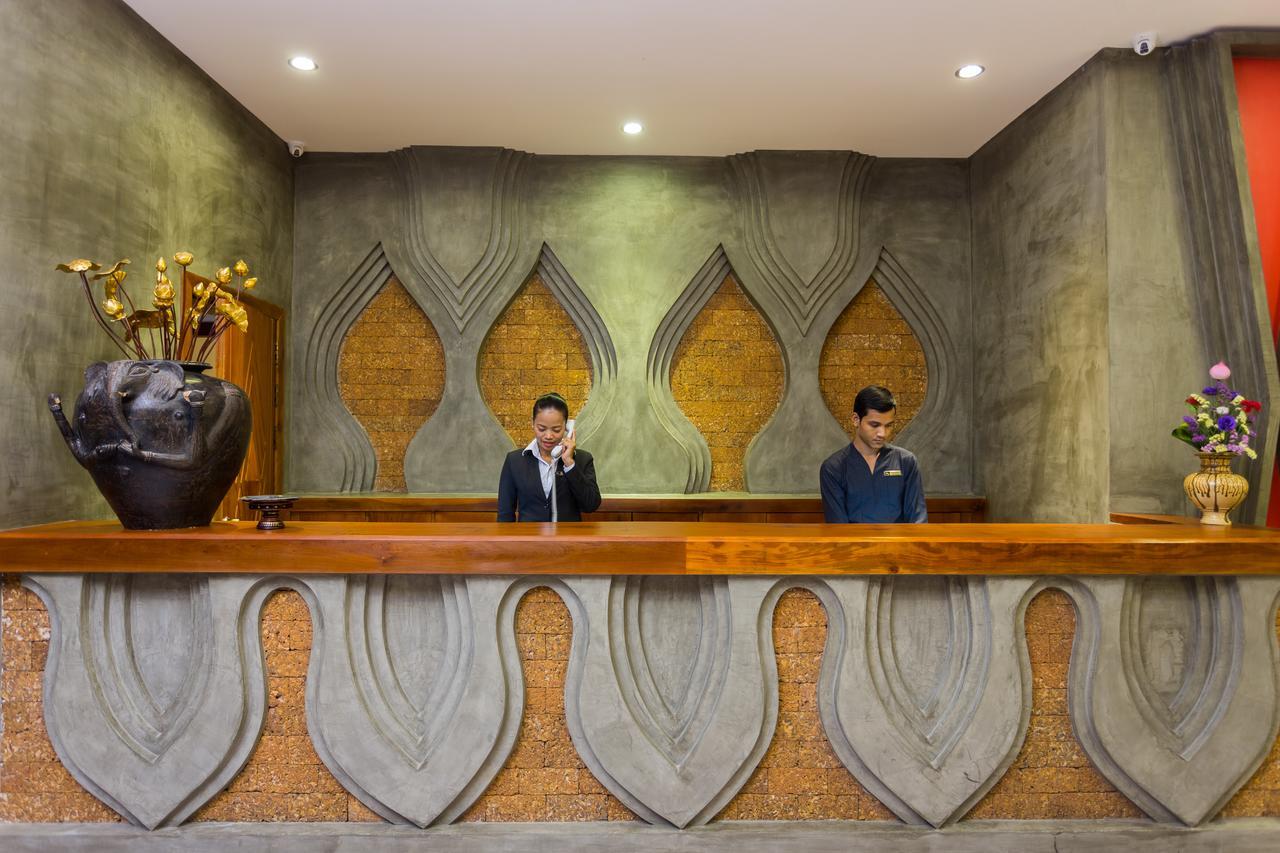 Hotel Golden Temple 4*