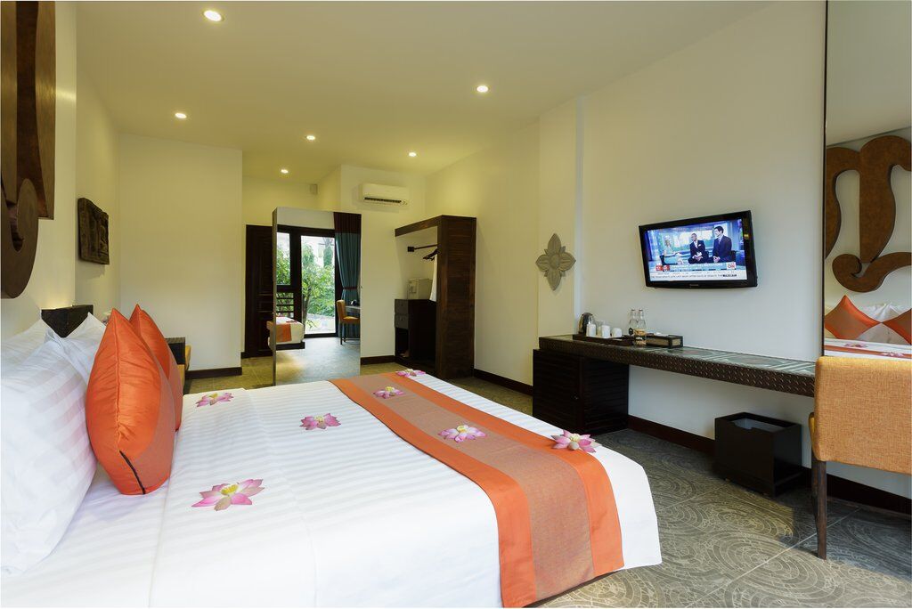 Hotel Golden Temple