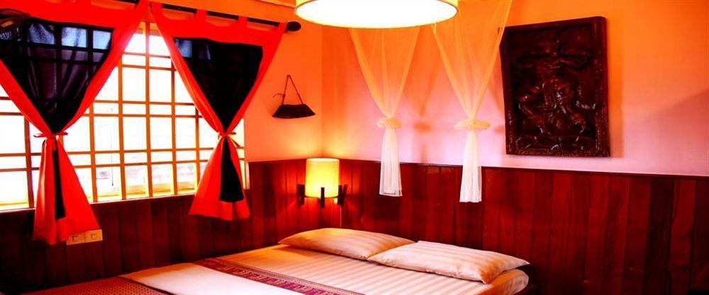 Hotel Golden Temple