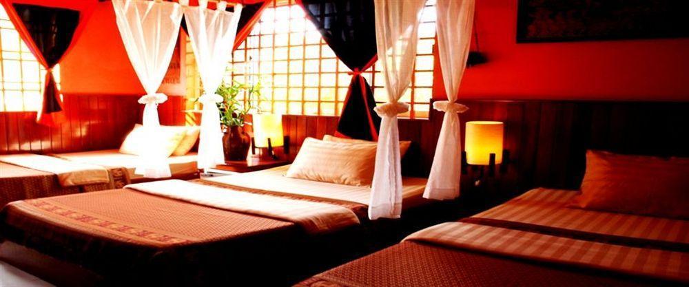 Hotel Golden Temple 4*